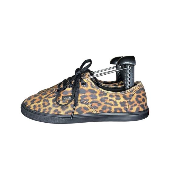 Vans Shoes - Vans Authentic Lowpro Leopard Shoes Sneakers M6 W7.5